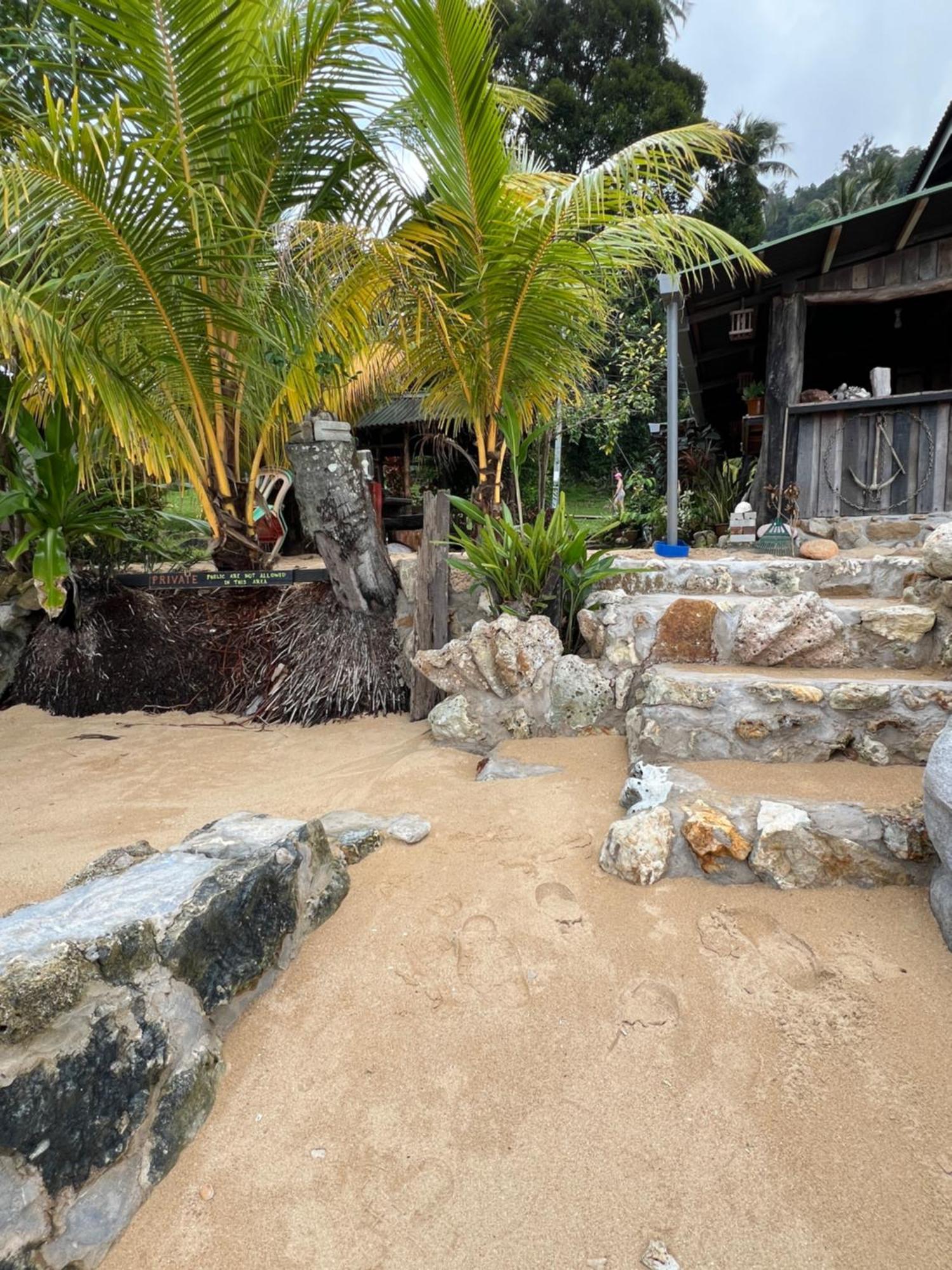Beach House Kampung Genting 외부 사진