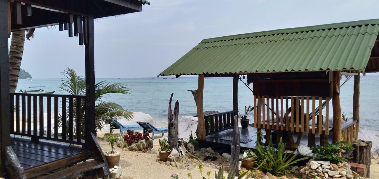 Beach House Kampung Genting 외부 사진